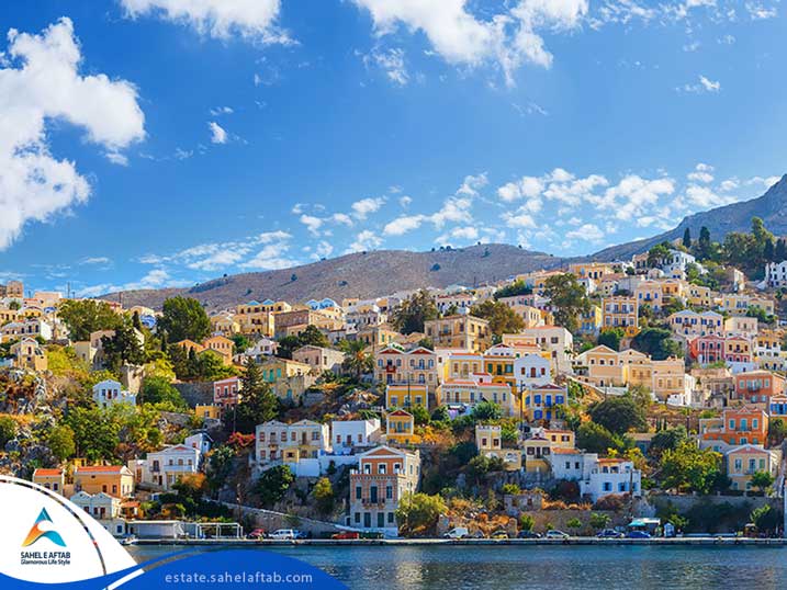 چرا اقامت تمکن مالی یونان ساحل آفتاب